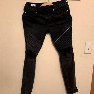 Pacific Sunwear (PacSun) Stacked Skinny 28x30 moto jeans dark black wash